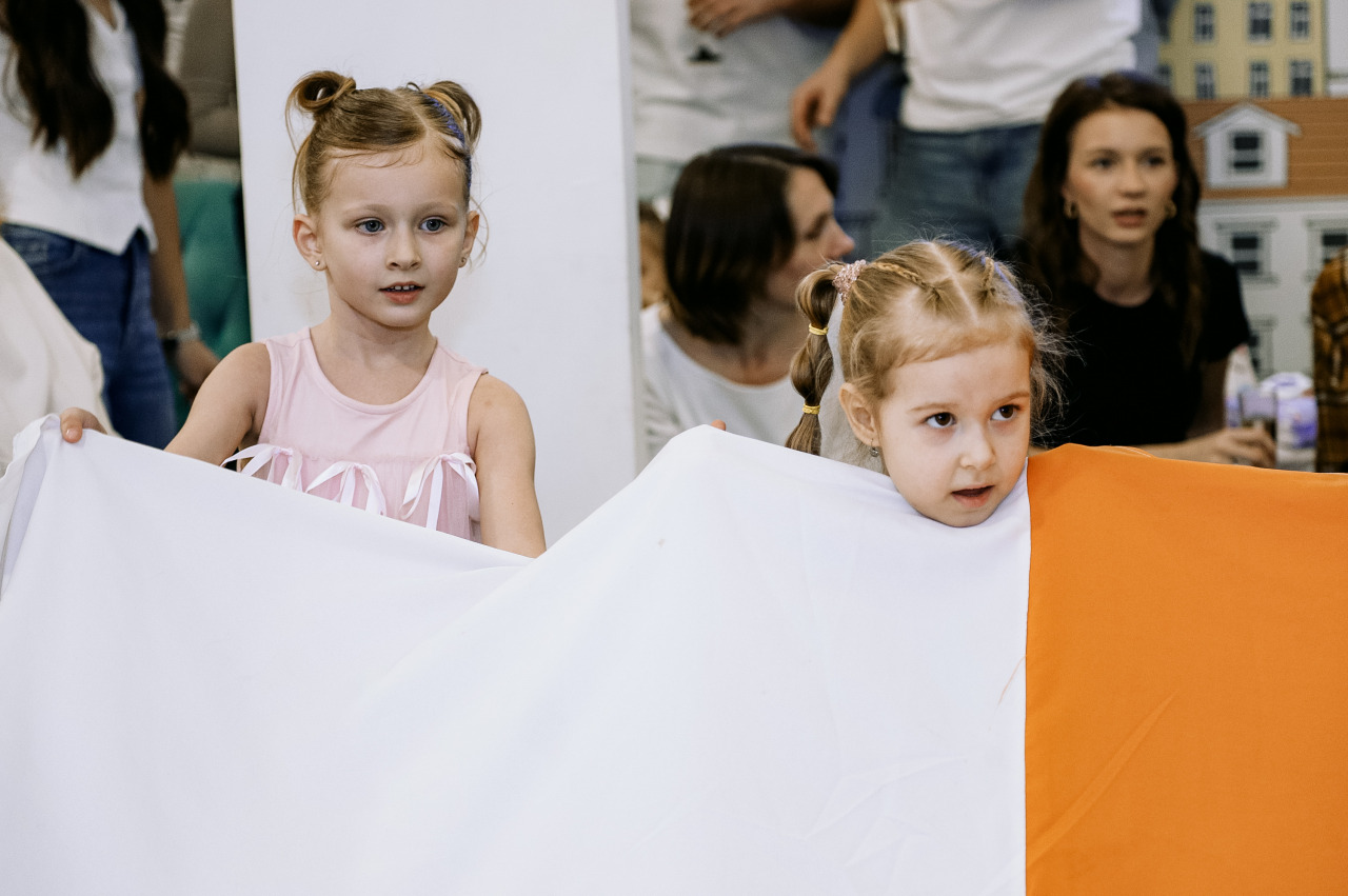 Фотограф в Минске - семейный, свадебный, репортажный фотограф. Фотосъёмка крещения, дня рождения, юбилея, венчания, корпоратива в Минске., фотография от 20.12.2025