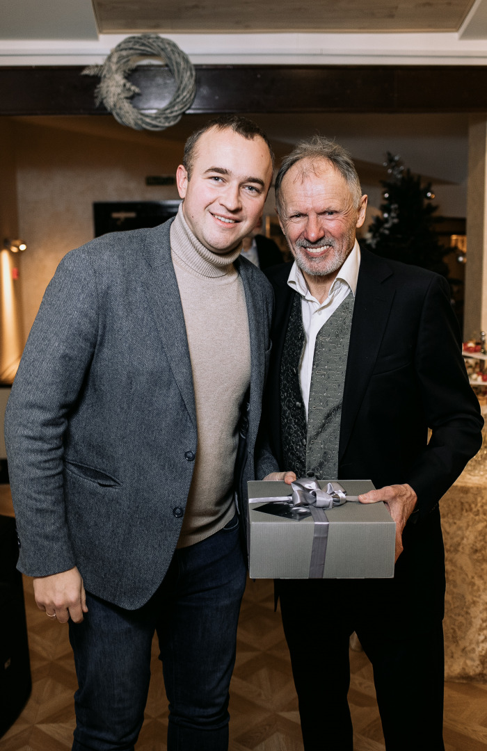 Фотограф в Минске - семейный, свадебный, репортажный фотограф. Фотосъёмка крещения, дня рождения, юбилея, венчания, корпоратива в Минске., фотография от 26.11.2025