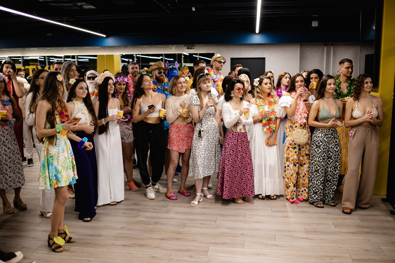 Фотограф в Минске - семейный, свадебный, репортажный фотограф. Фотосъёмка крещения, дня рождения, юбилея, венчания, корпоратива в Минске., фотография от 23.12.2025