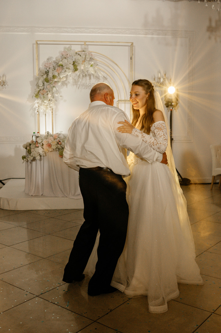 Фотограф Юлия Левандовская - свадебный и семейный фотограф в городе Минск, Минская обл.,  Могилев, Солигорск, фотография от 24.11.2025