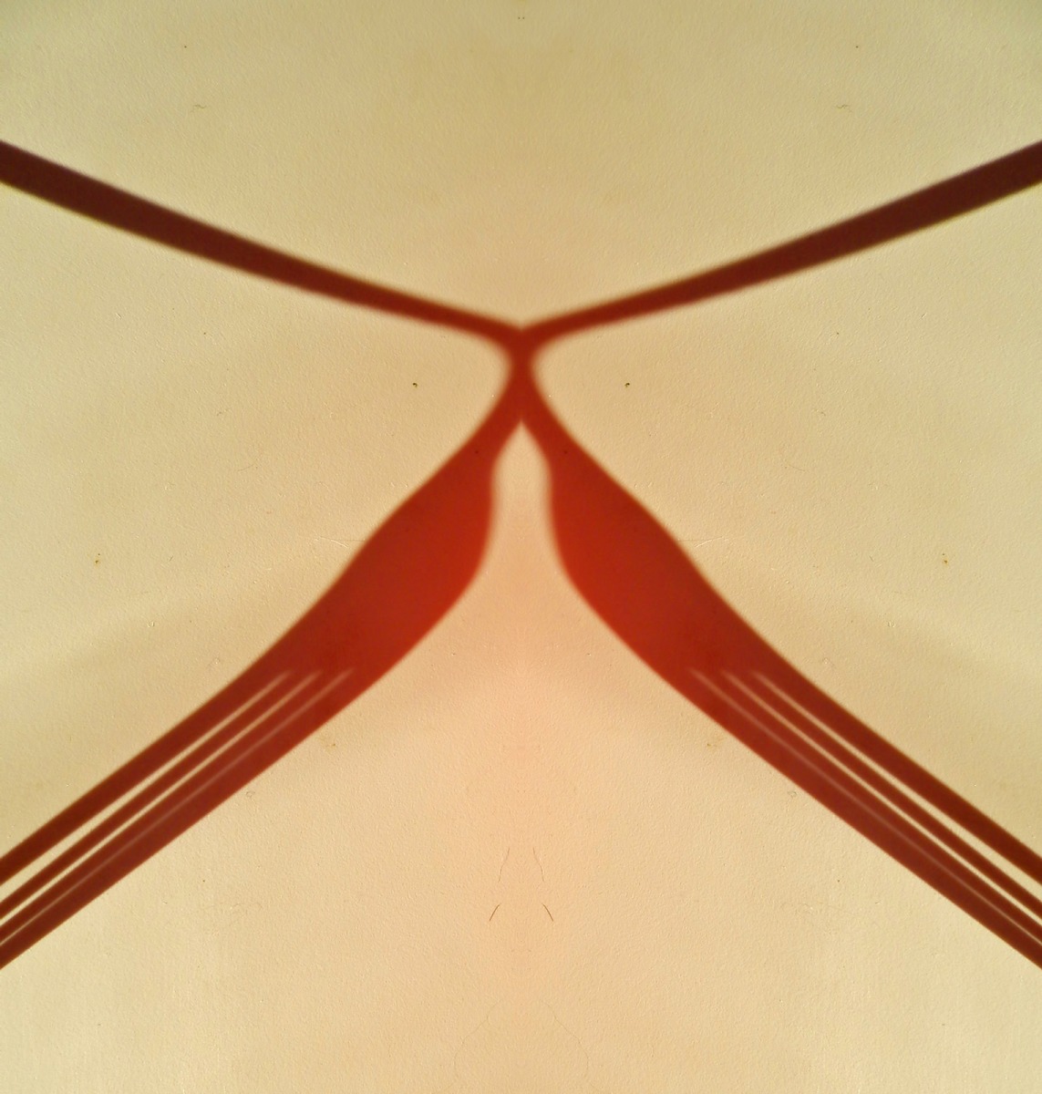 "Странные тени-макароны" | Фотограф Anton mrSpoke | foto.by фото.бай