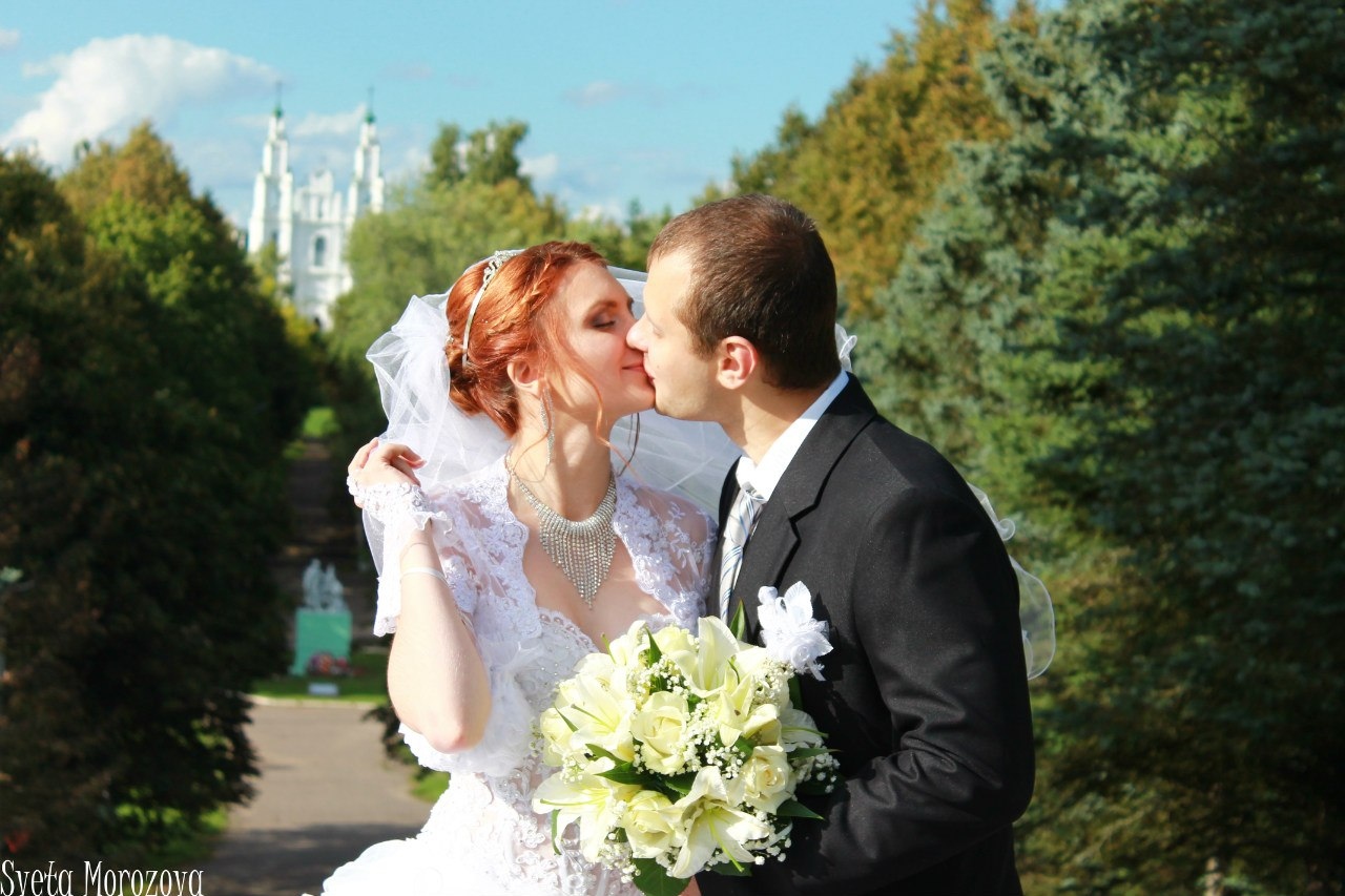 Поцелуй новой семьи | Фотограф Морозова Светлана | foto.by фото.бай