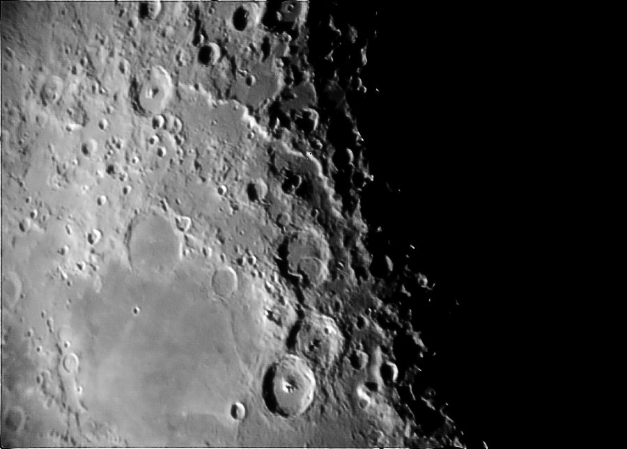 Кратеры на Луне | Фотограф Харланов Никита | foto.by фото.бай