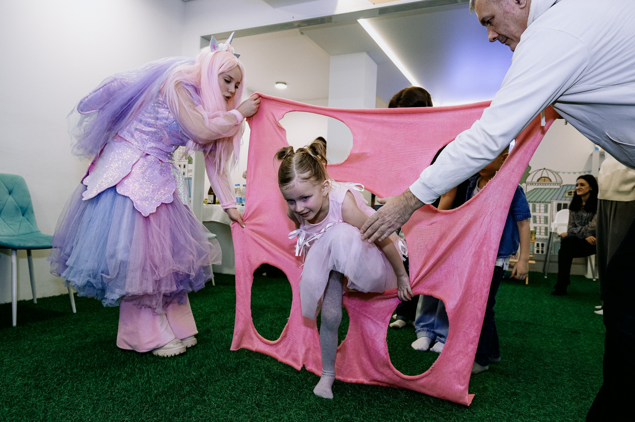 Фотограф в Минске - семейный, свадебный, репортажный фотограф. Фотосъёмка крещения, дня рождения, юбилея, венчания, корпоратива в Минске., фотография от 20.12.2025