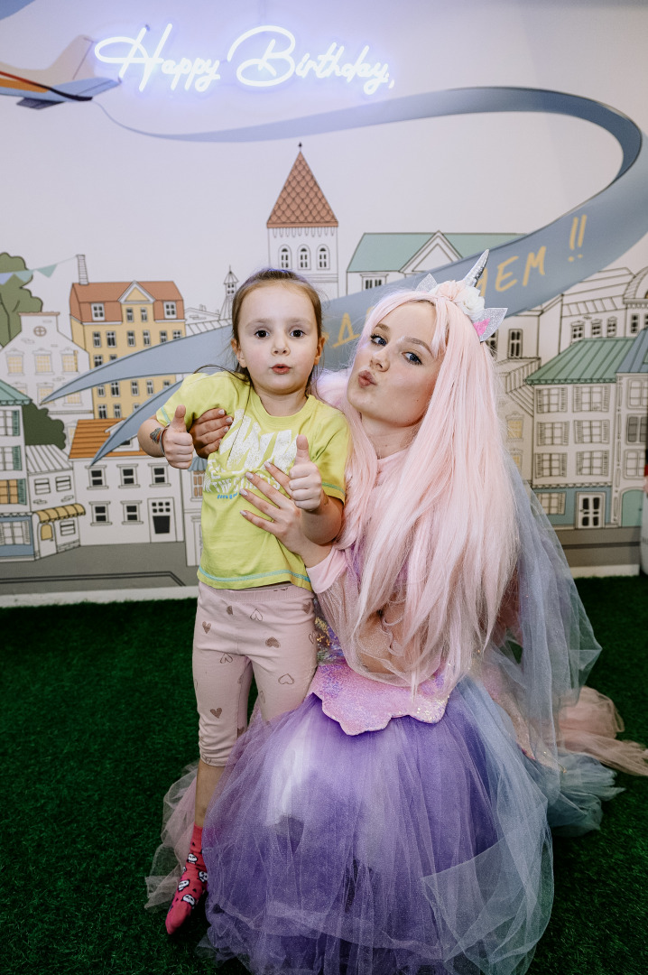 Фотограф в Минске - семейный, свадебный, репортажный фотограф. Фотосъёмка крещения, дня рождения, юбилея, венчания, корпоратива в Минске., фотография от 20.12.2025