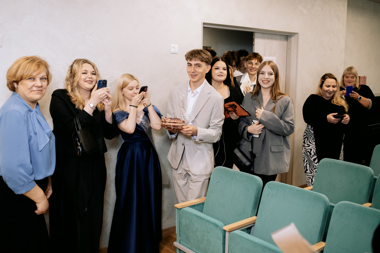 Фотограф в Минске - семейный, свадебный, репортажный фотограф. Фотосъёмка крещения, дня рождения, юбилея, венчания, корпоратива в Минске., фотография от 20.06.2025