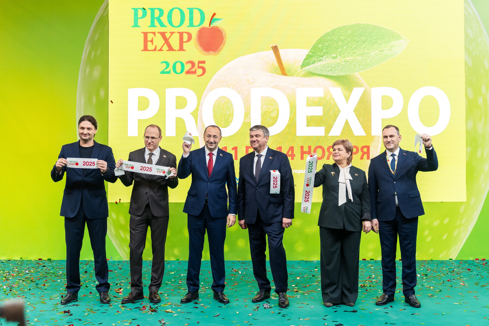 Свадебный фотограф в Минске, фотограф мероприятий, репортажный, love story, портретный фотограф Александр Тарасевич. Классическая свадебная фотосъёмка. Минск, Гродно, Лида, Беларусь., фотография от 12.11.2025