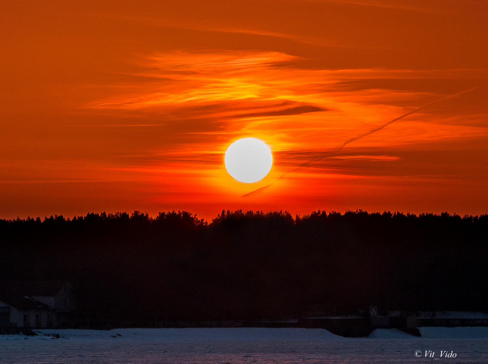 Закат над Вилейским водохранилищем, февраль 2 | Фотограф Виталий Дорош | foto.by фото.бай