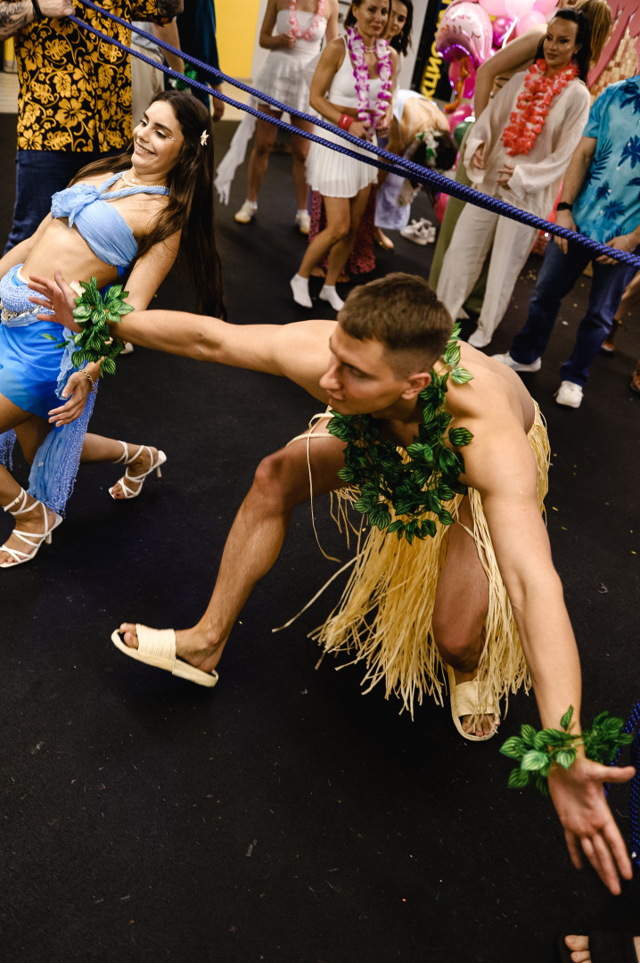 Фотограф в Минске - семейный, свадебный, репортажный фотограф. Фотосъёмка крещения, дня рождения, юбилея, венчания, корпоратива в Минске., фотография от 23.12.2025