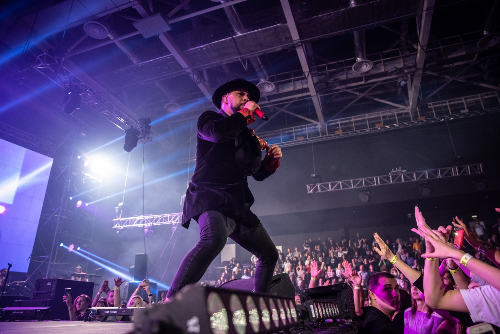 Blackout arena. Blackout Arena Севастополь. Arena Blackout