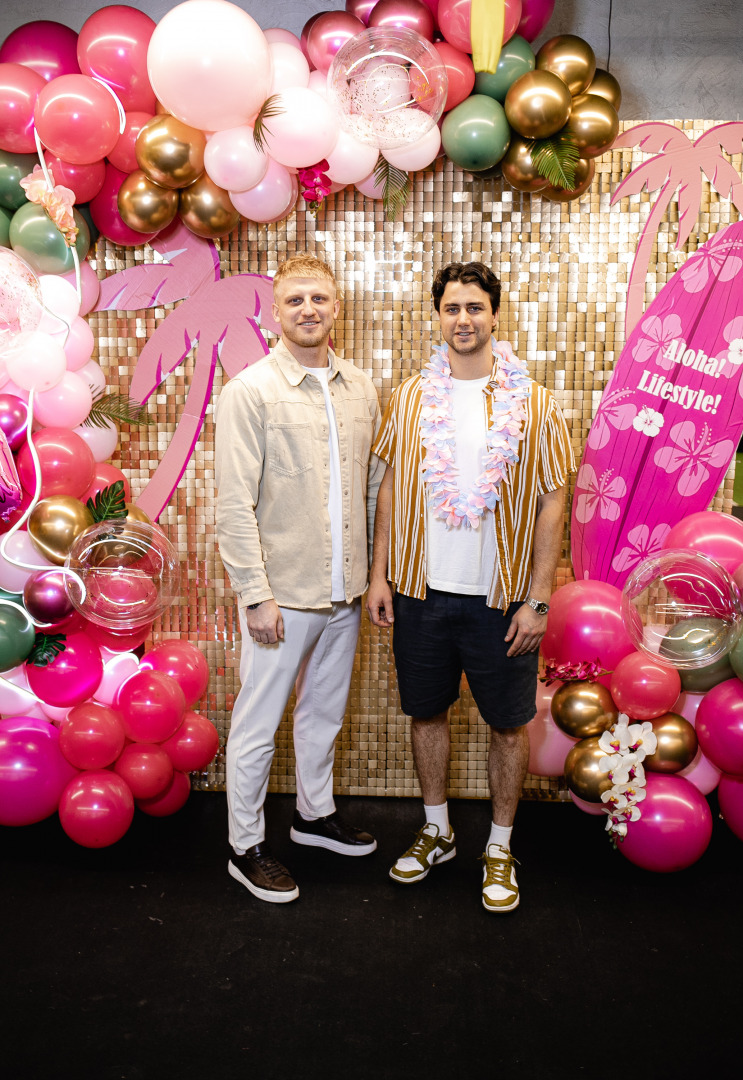 Фотограф в Минске - семейный, свадебный, репортажный фотограф. Фотосъёмка крещения, дня рождения, юбилея, венчания, корпоратива в Минске., фотография от 23.12.2025