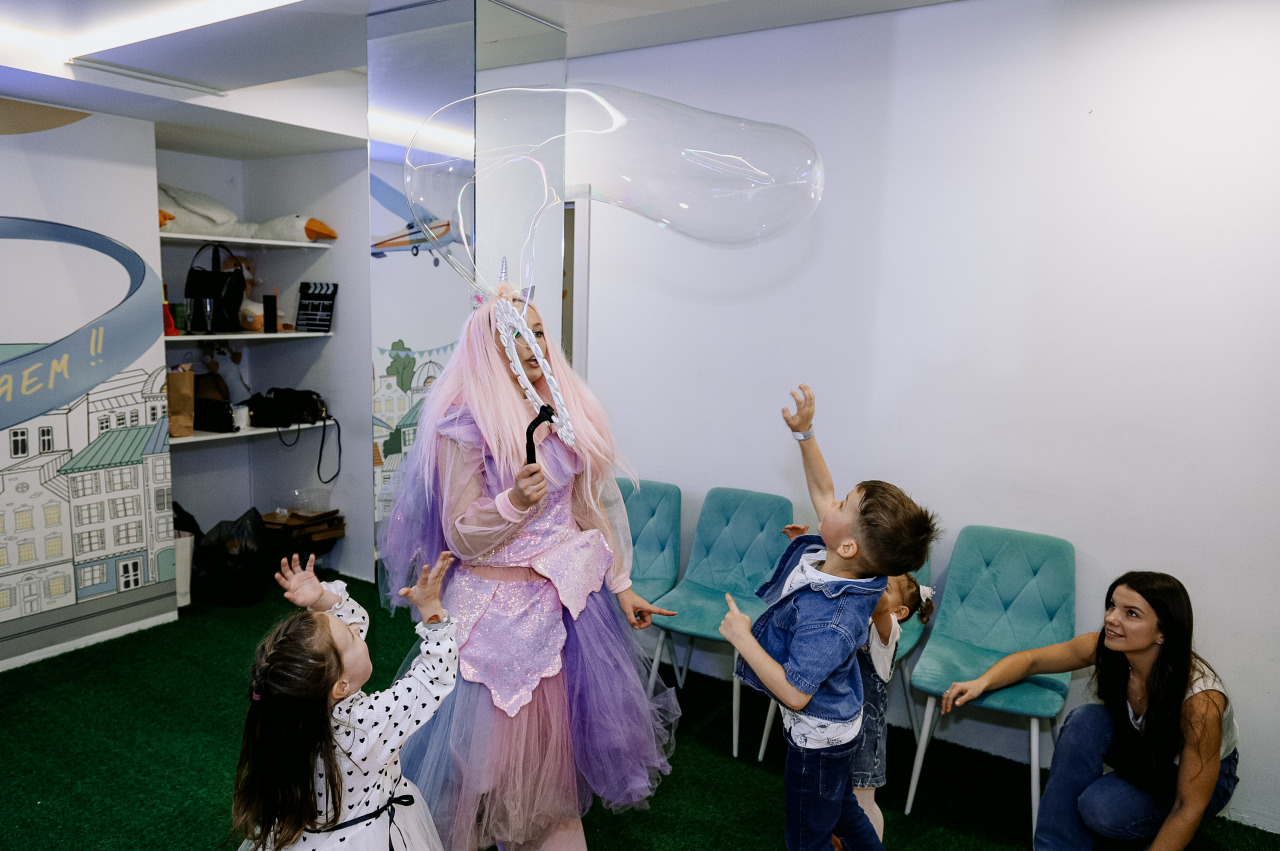 Фотограф в Минске - семейный, свадебный, репортажный фотограф. Фотосъёмка крещения, дня рождения, юбилея, венчания, корпоратива в Минске., фотография от 20.12.2025