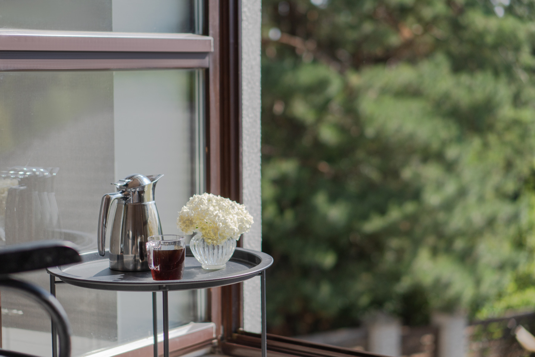 Утреннее чаепитие с прекрасным видом из окна | Фотограф Надежда Черткова | foto.by фото.бай