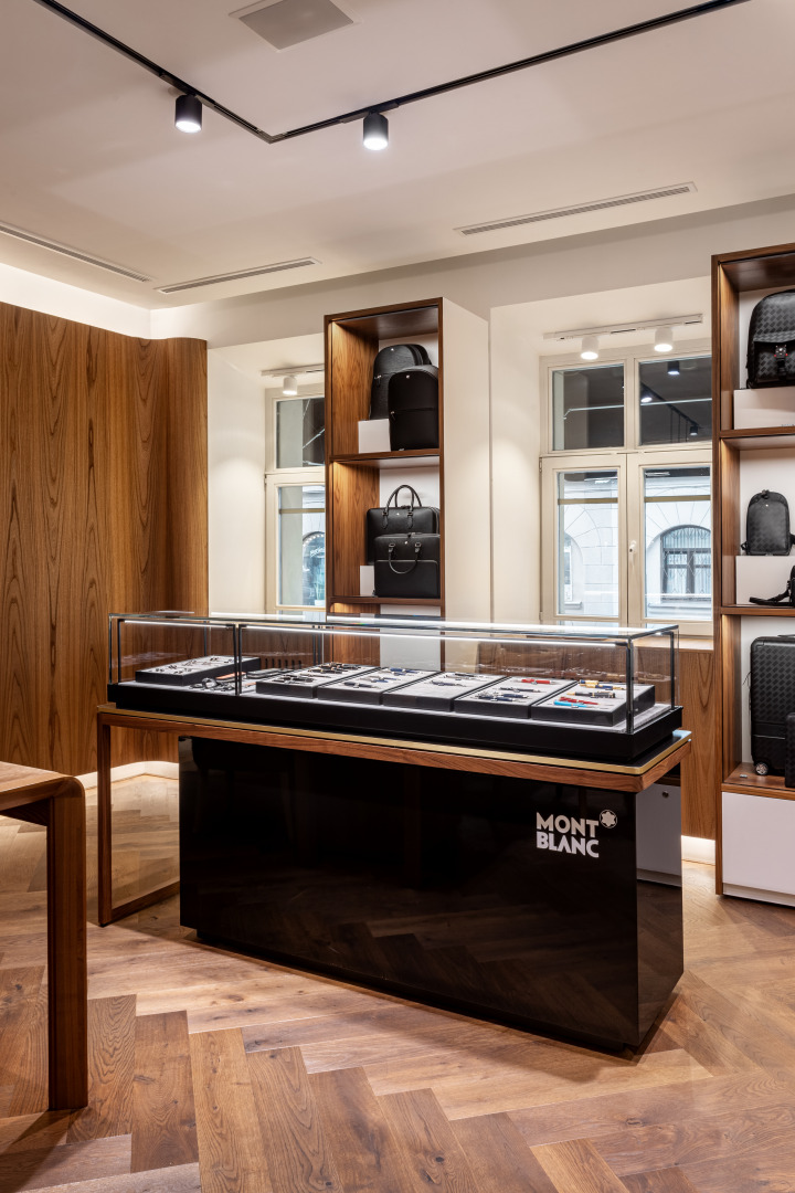 Андрей Кот - рекламный фотограф, фотограф интерьеров, фотограф архитектуры в городе Минск, фотография от 14.12.2025