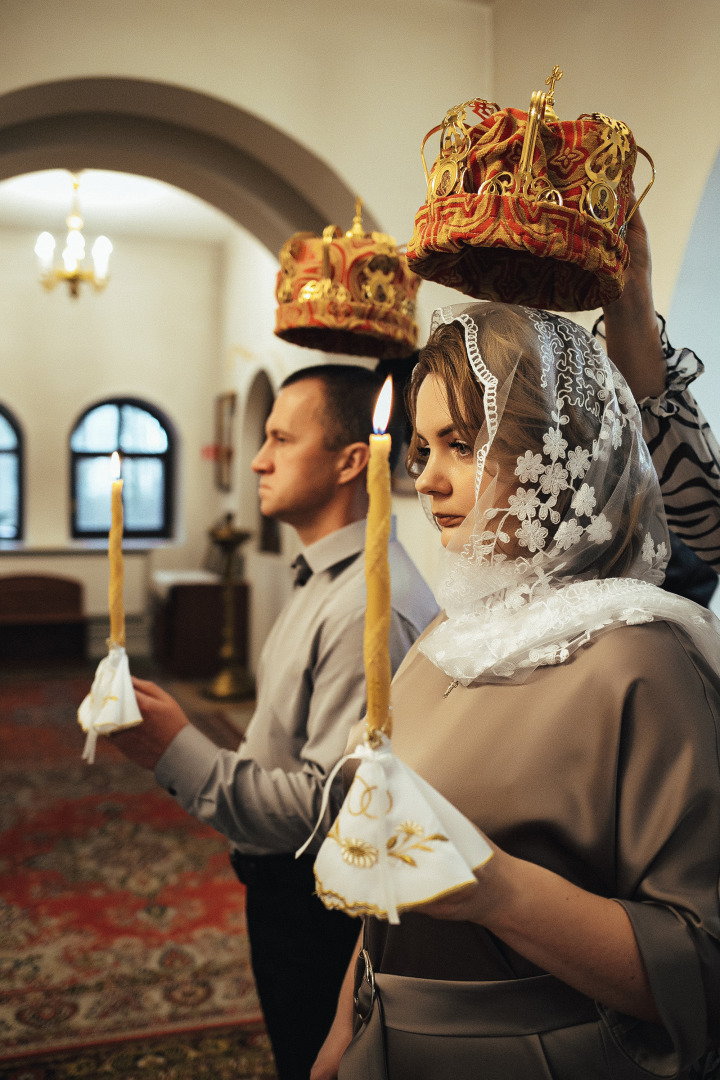 Фотограф в Минске - семейный, свадебный, репортажный фотограф. Фотосъёмка крещения, дня рождения, юбилея, венчания, корпоратива в Минске., фотография от 25.11.2025