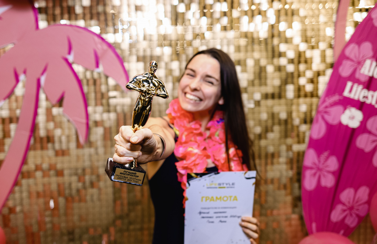 Фотограф в Минске - семейный, свадебный, репортажный фотограф. Фотосъёмка крещения, дня рождения, юбилея, венчания, корпоратива в Минске., фотография от 23.12.2025