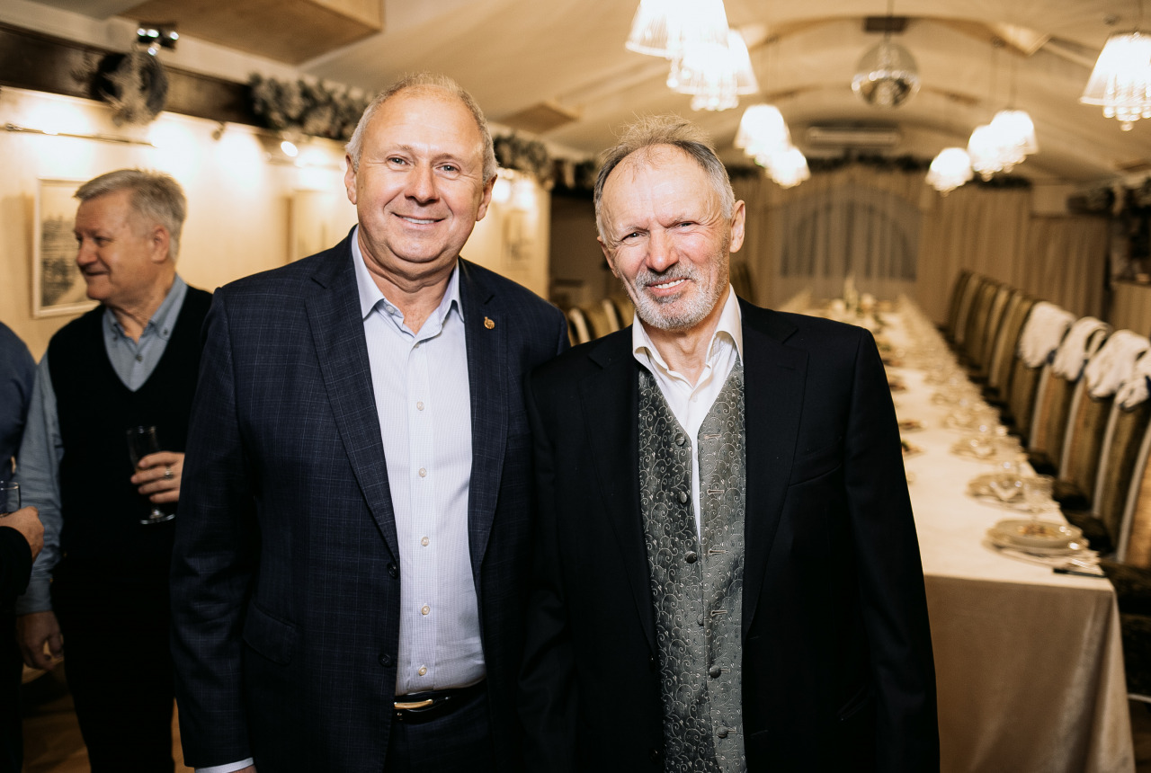 Фотограф в Минске - семейный, свадебный, репортажный фотограф. Фотосъёмка крещения, дня рождения, юбилея, венчания, корпоратива в Минске., фотография от 26.11.2025