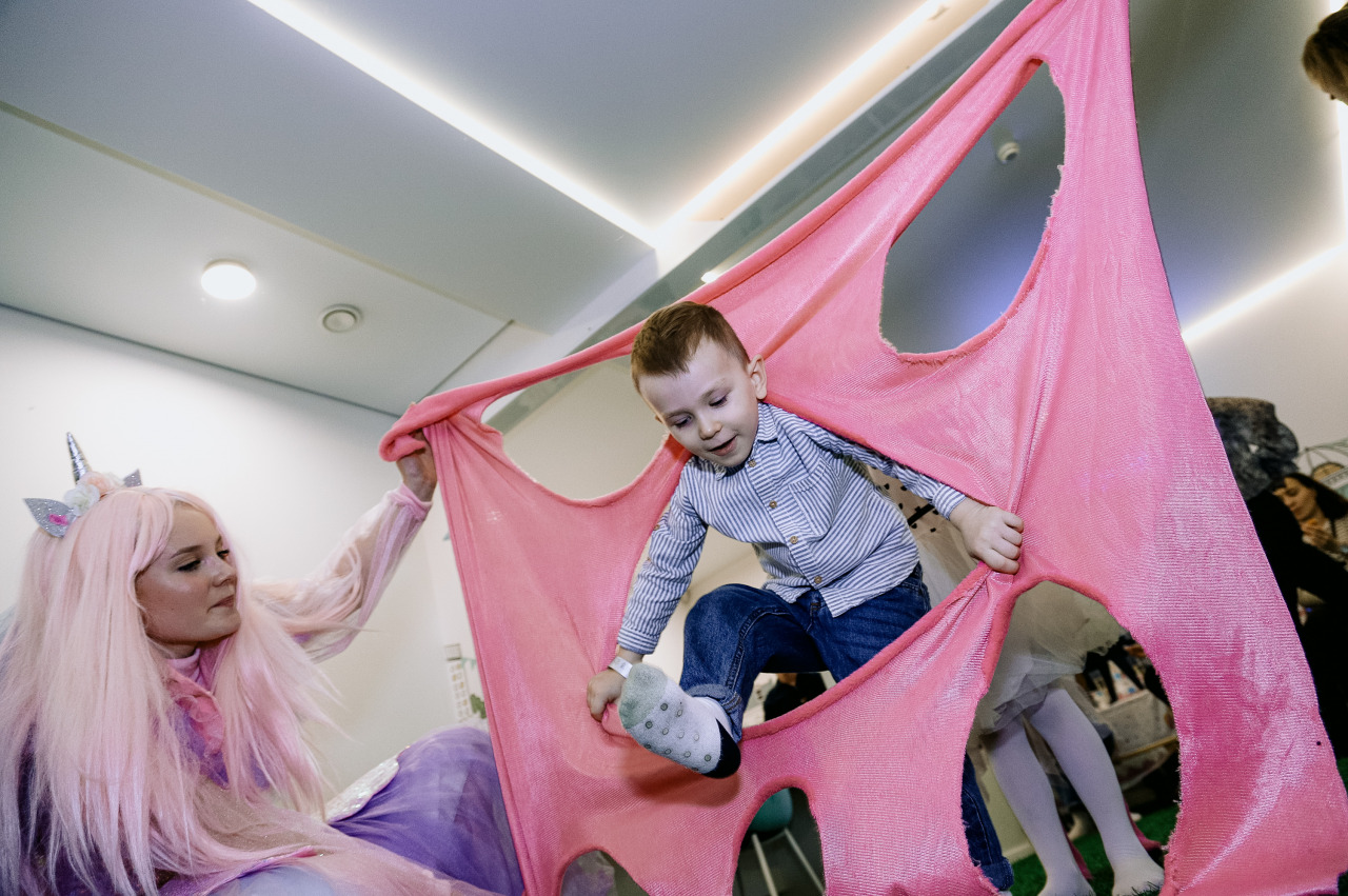 Фотограф в Минске - семейный, свадебный, репортажный фотограф. Фотосъёмка крещения, дня рождения, юбилея, венчания, корпоратива в Минске., фотография от 20.12.2025