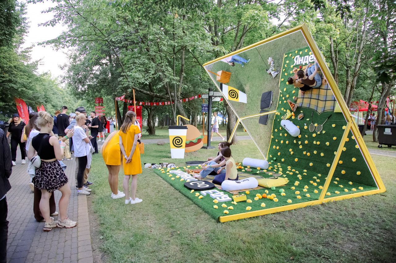 Фотограф в Минске - семейный, свадебный, репортажный фотограф. Фотосъёмка крещения, дня рождения, юбилея, венчания, корпоратива в Минске., фотография от 17.07.2025