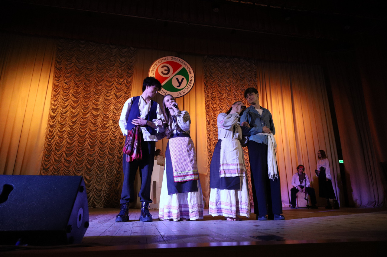 Фотограф в Минске - семейный, свадебный, репортажный фотограф. Фотосъёмка крещения, дня рождения, юбилея, венчания, корпоратива в Минске., фотография от 25.04.2026