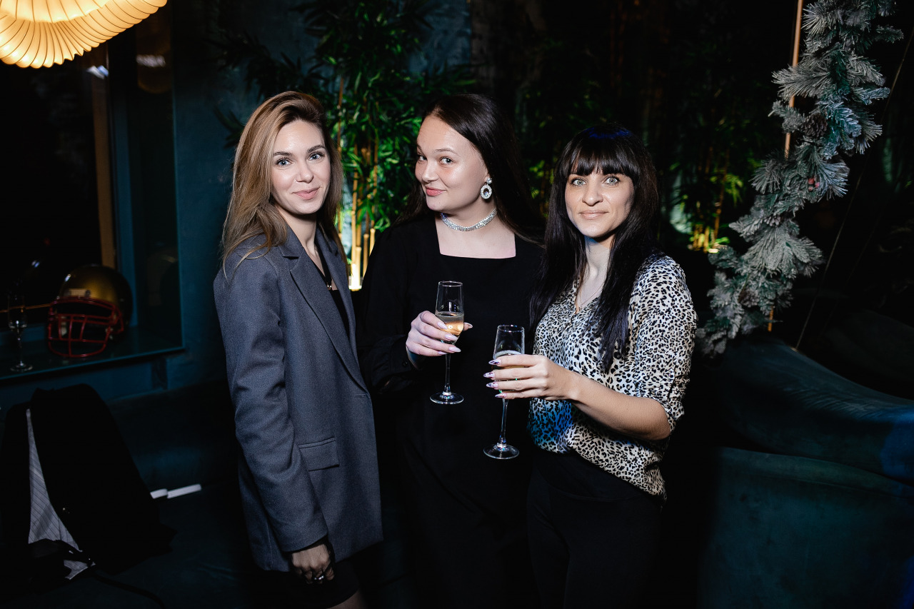 Фотограф в Минске - семейный, свадебный, репортажный фотограф. Фотосъёмка крещения, дня рождения, юбилея, венчания, корпоратива в Минске., фотография от 11.12.2025