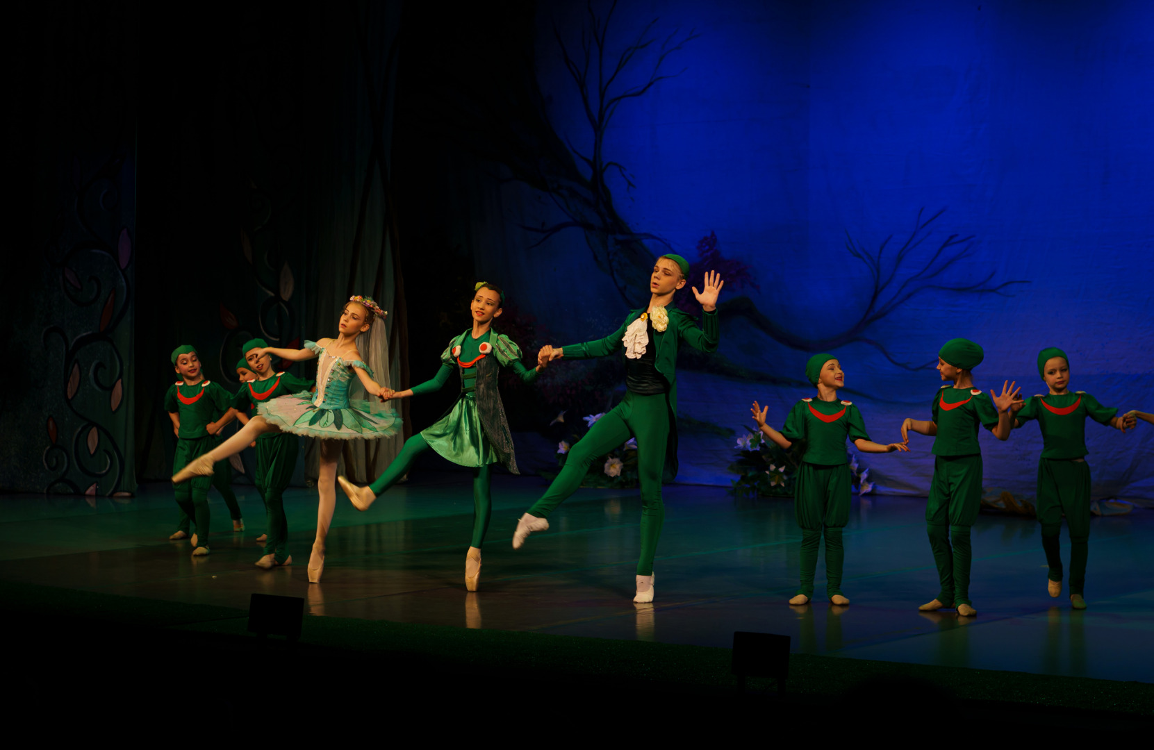 Надежда Дудаева - предметный фотограф, фудфотограф, фудстилист, проп стилист Минск, предметная фотосъемка Минск, портретный фотограф минск, съемка еды минск, фотография от 06.02.2026