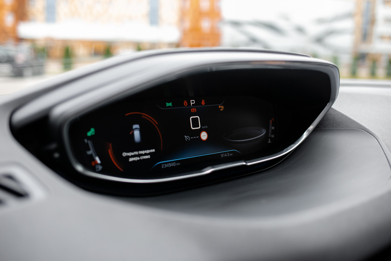 Фотограф в Минске - семейный, свадебный, репортажный фотограф. Фотосъёмка крещения, дня рождения, юбилея, венчания, корпоратива в Минске., фотография от 10.11.2025