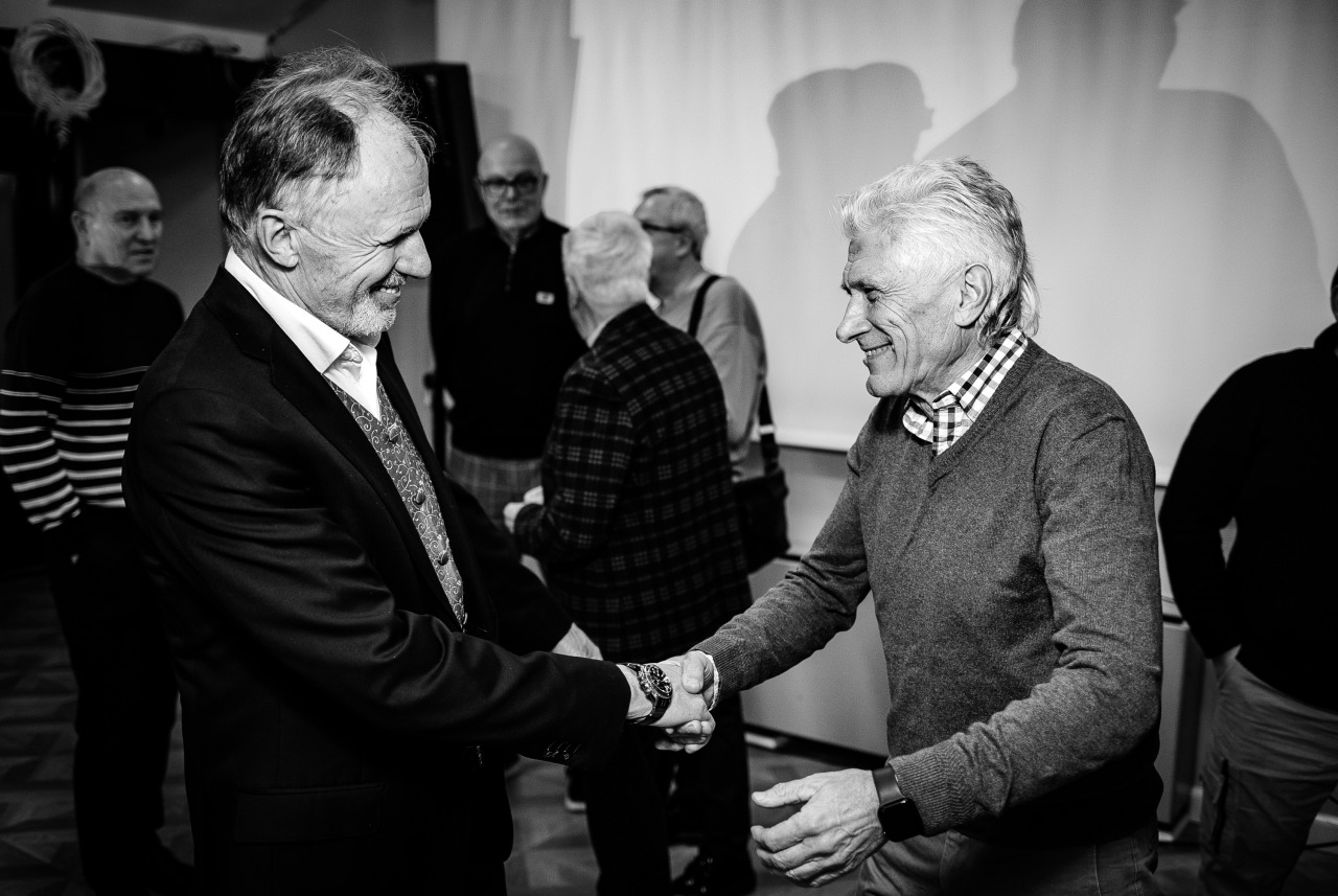 Фотограф в Минске - семейный, свадебный, репортажный фотограф. Фотосъёмка крещения, дня рождения, юбилея, венчания, корпоратива в Минске., фотография от 26.11.2025