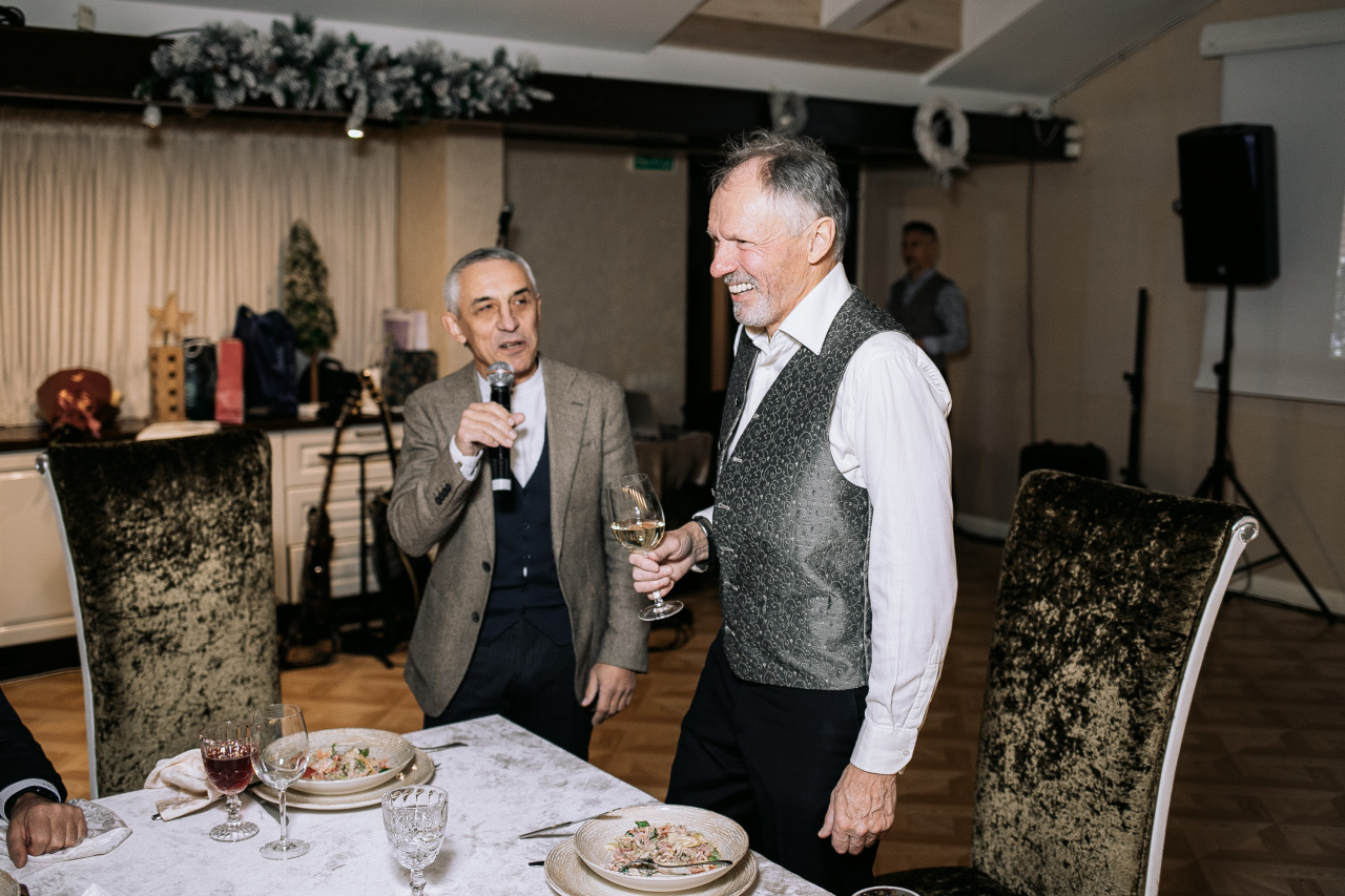 Фотограф в Минске - семейный, свадебный, репортажный фотограф. Фотосъёмка крещения, дня рождения, юбилея, венчания, корпоратива в Минске., фотография от 26.11.2025