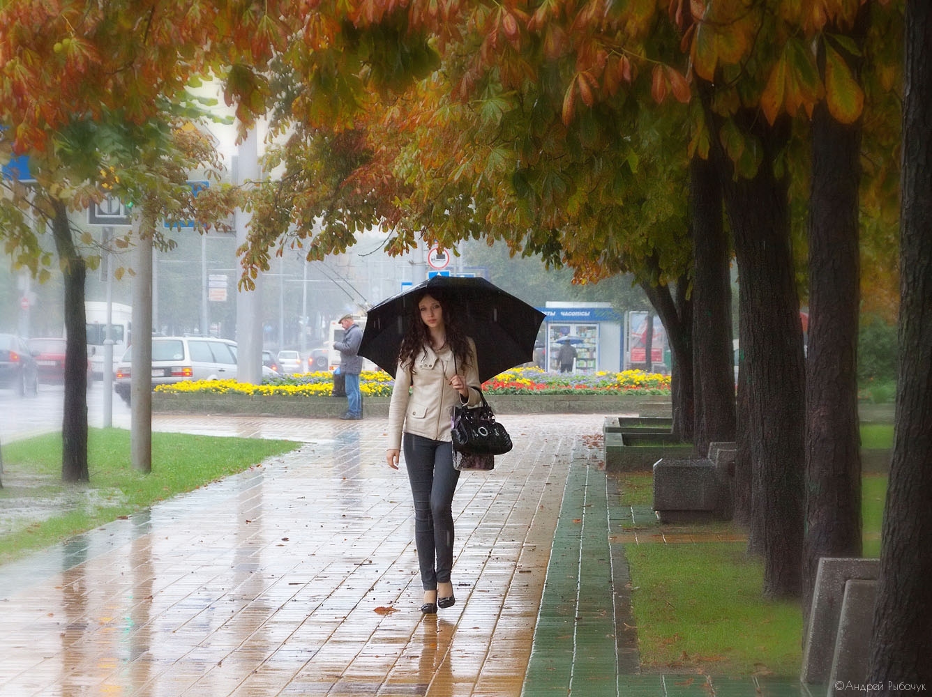 Фотосессия под дождем осенью