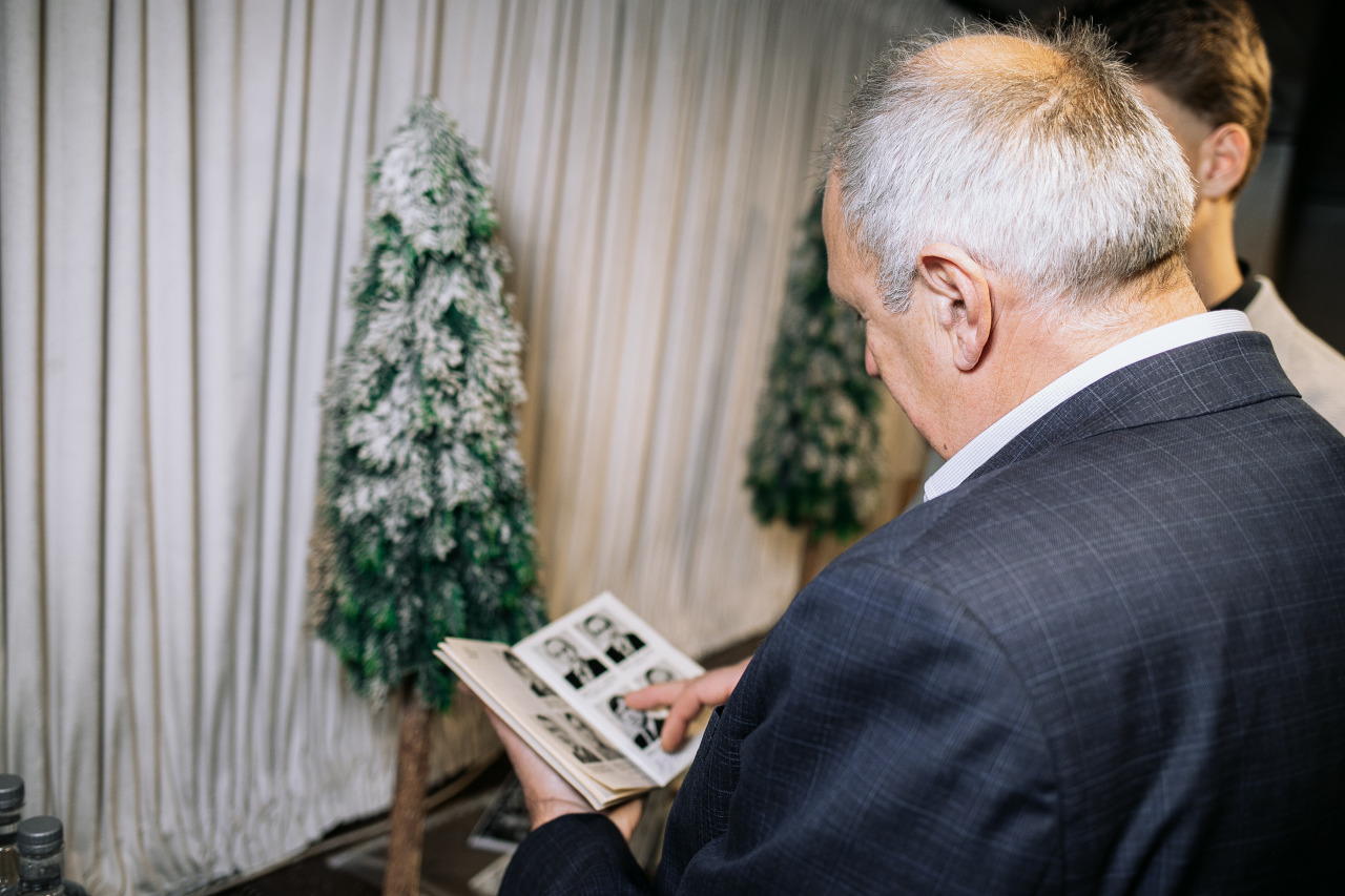 Фотограф в Минске - семейный, свадебный, репортажный фотограф. Фотосъёмка крещения, дня рождения, юбилея, венчания, корпоратива в Минске., фотография от 26.11.2025