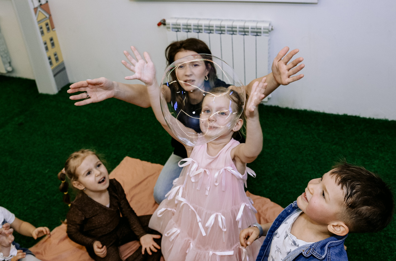 Фотограф в Минске - семейный, свадебный, репортажный фотограф. Фотосъёмка крещения, дня рождения, юбилея, венчания, корпоратива в Минске., фотография от 20.12.2025