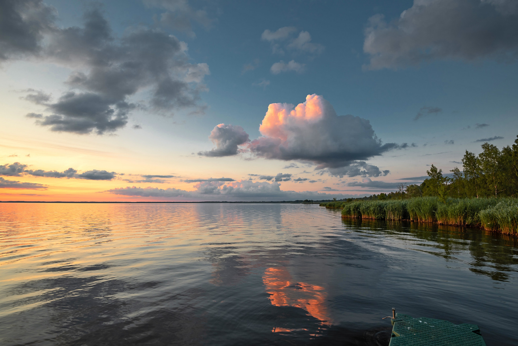 Освейское во время заката | Фотограф Виктор Босак | foto.by фото.бай
