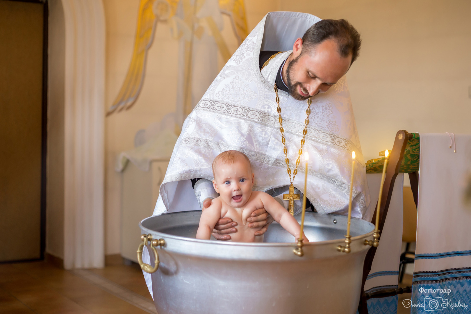 Крестят ли детей на пасху. Крестят ли в пост детей в церкви. Крестят ли в пост ребенка. Крестят ли детей в пост Великий.