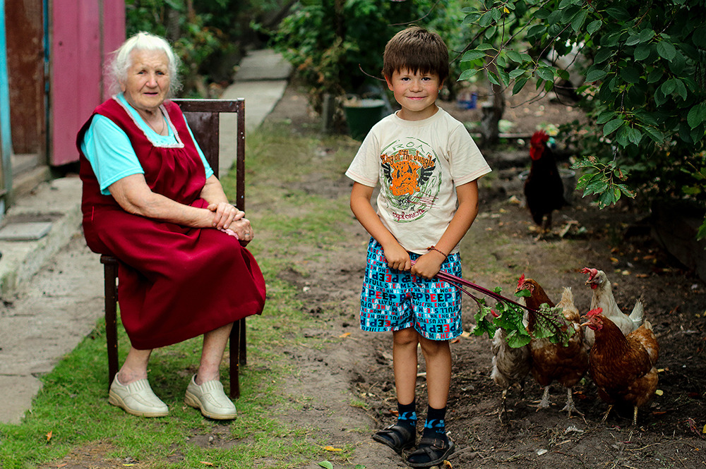 Ярослав и его прабабушка | Фотограф Егор Бабий | foto.by фото.бай