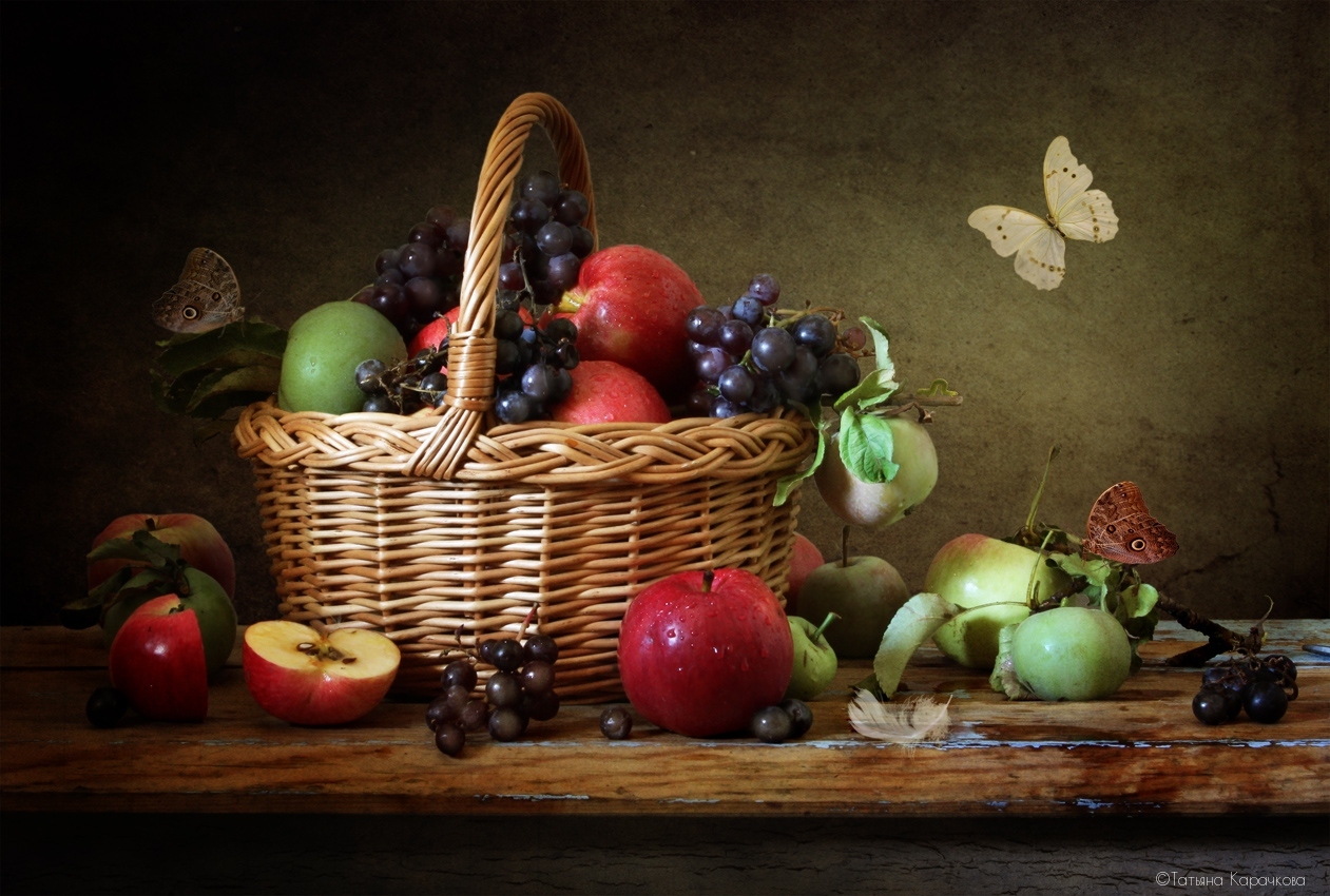 Корзинка с фруктами | Фотограф Татьяна Карачкова | foto.by фото.бай