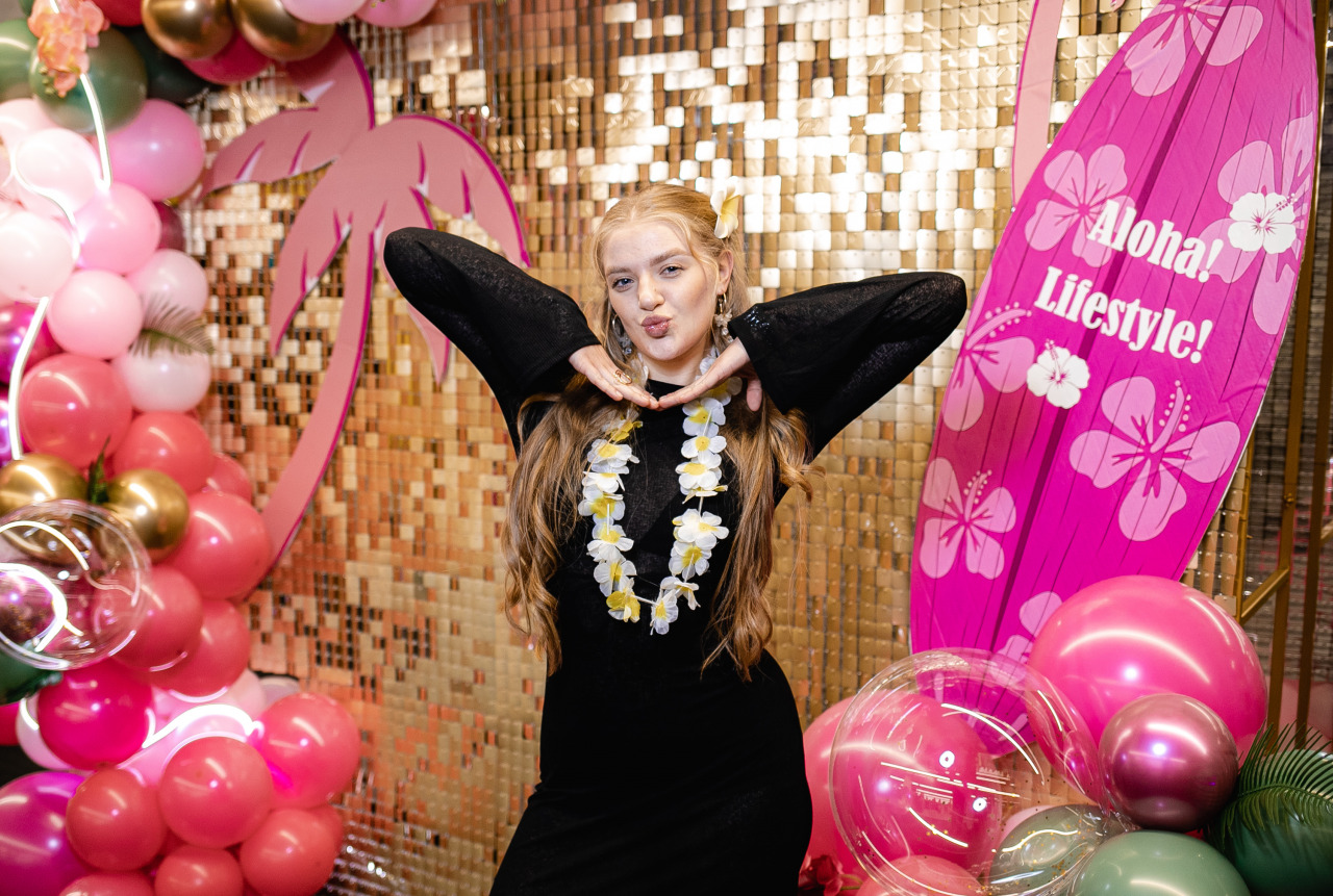 Фотограф в Минске - семейный, свадебный, репортажный фотограф. Фотосъёмка крещения, дня рождения, юбилея, венчания, корпоратива в Минске., фотография от 23.12.2025