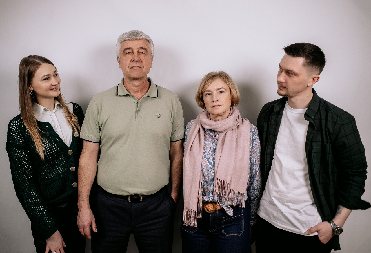 Фотограф в Минске - семейный, свадебный, репортажный фотограф. Фотосъёмка крещения, дня рождения, юбилея, венчания, корпоратива в Минске., фотография от 31.12.2025