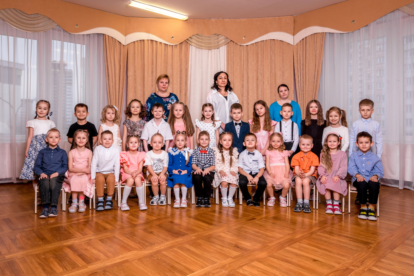 Фотограф Екатерина Рябченко - семейный, детский, свадебный, школьный фотограф в городе Минск, фотография от 01.10.2025