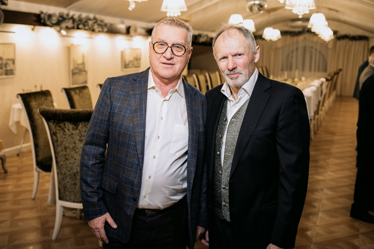 Фотограф в Минске - семейный, свадебный, репортажный фотограф. Фотосъёмка крещения, дня рождения, юбилея, венчания, корпоратива в Минске., фотография от 26.11.2025