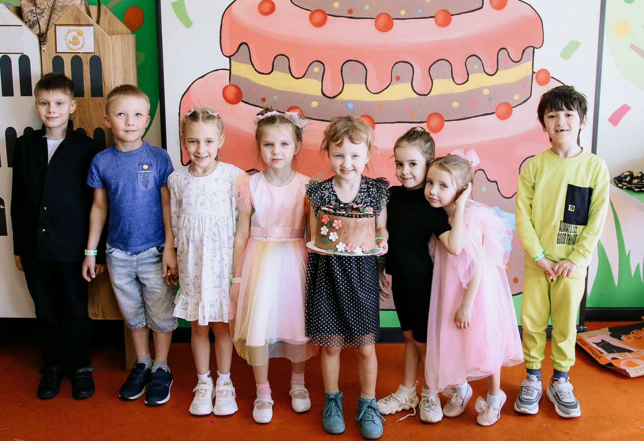 Фотограф в Минске - семейный, свадебный, репортажный фотограф. Фотосъёмка крещения, дня рождения, юбилея, венчания, корпоратива в Минске., фотография от 22.04.2025