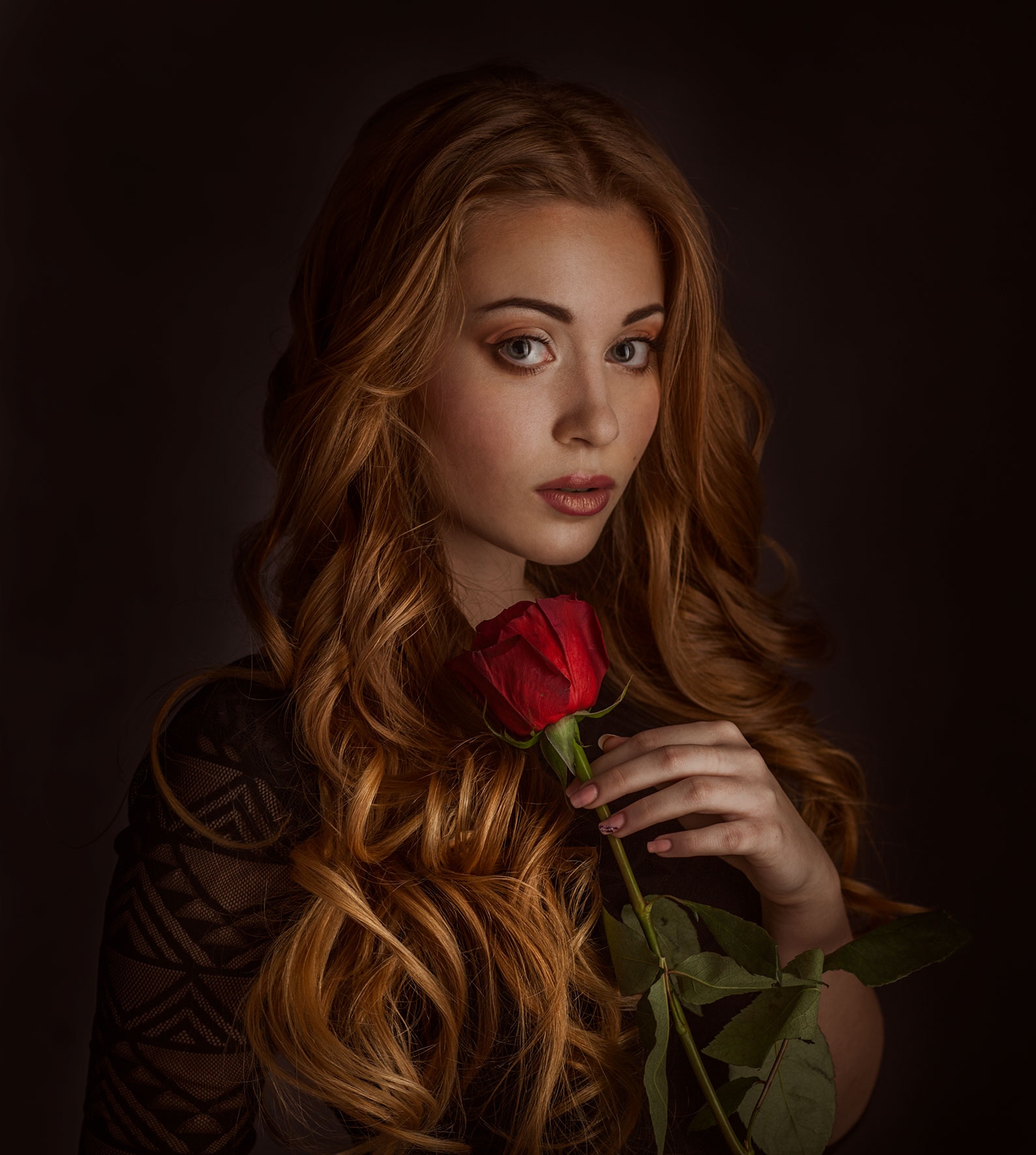 Девушка с розой | Фотограф Дмитрий Бутвиловский | foto.by фото.бай
