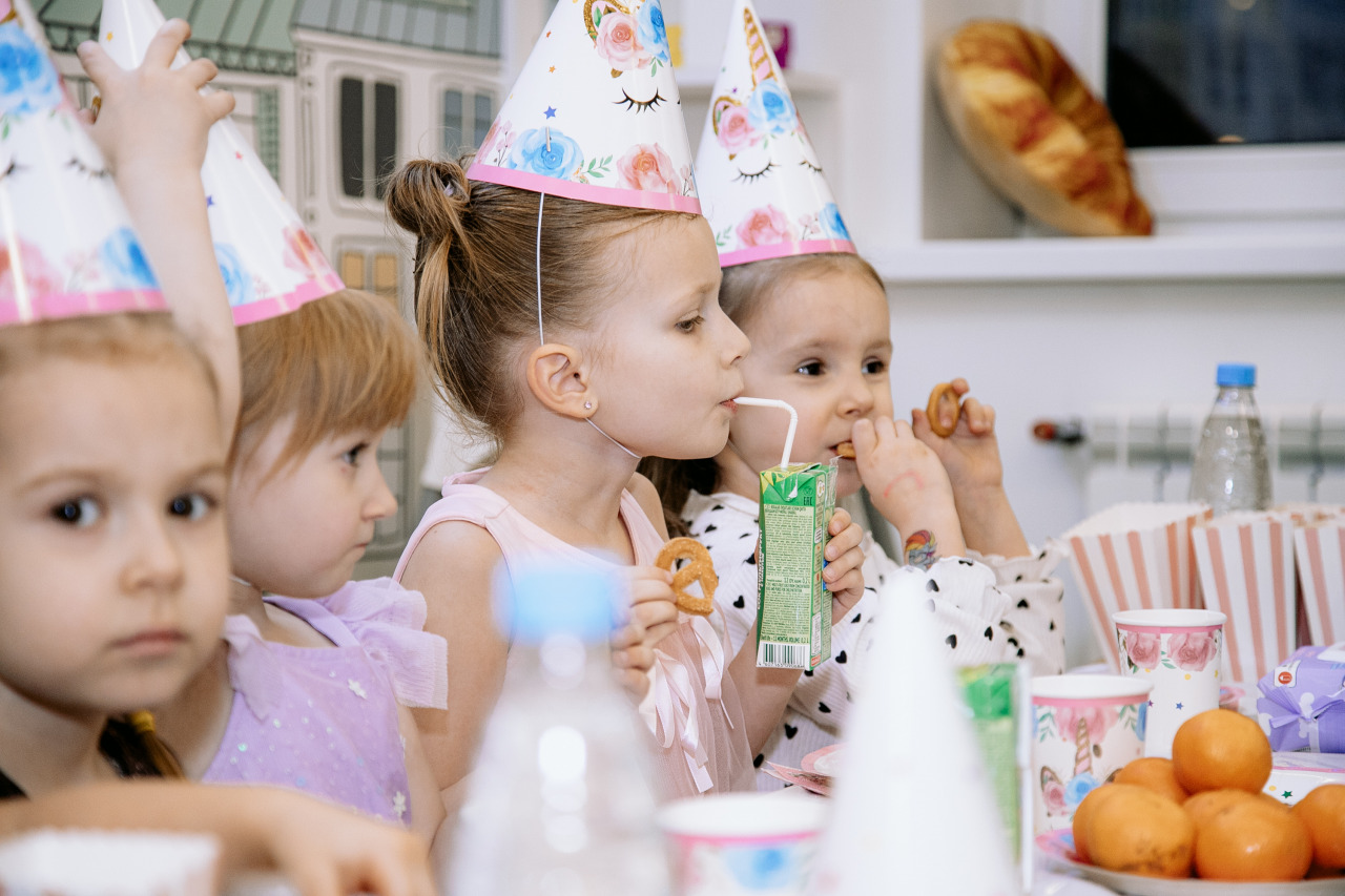 Фотограф в Минске - семейный, свадебный, репортажный фотограф. Фотосъёмка крещения, дня рождения, юбилея, венчания, корпоратива в Минске., фотография от 20.12.2025