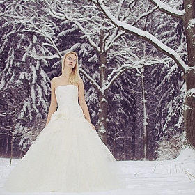 фотограф Та К. Фотография "Невеста в лесу:)"