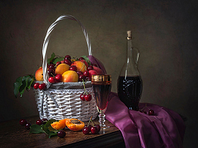 Натюрморт с фруктами и вином | Фотограф Ирина Приходько | foto.by фото.бай