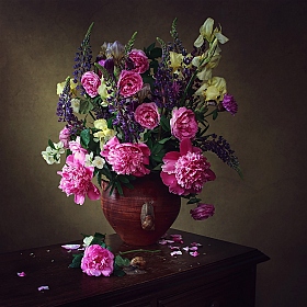 Натюрморт с букетом летних цветов | Фотограф Ирина Приходько | foto.by фото.бай