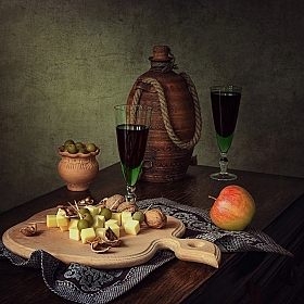 Натюрморт с  домашним вином | Фотограф Ирина Приходько | foto.by фото.бай