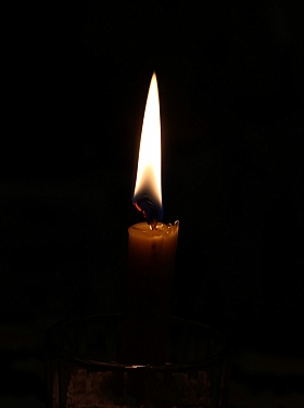 Пока не меркнет свет, пока горит свеча... | Фотограф Грицовец Олег | foto.by фото.бай