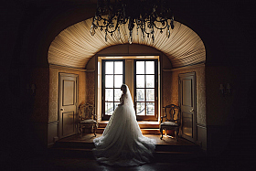 Bridal Portrait at Oheka Castle | New York We | Фотограф Lubov Lisitsa | foto.by фото.бай