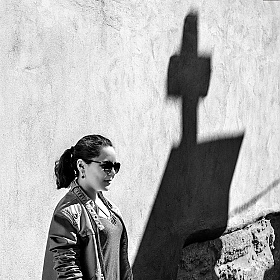 фотограф Дарья Крук. Фотография "Кристина и крест"